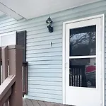 Ideal 2Br 1Ba Apartment Near Iup & More!