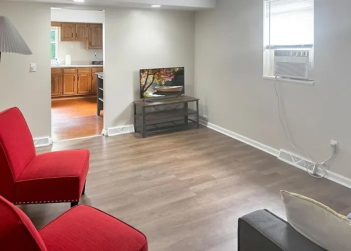 Ideal 2Br 1Ba Apartment Near Iup & More!
